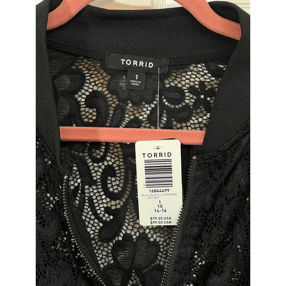 Torrid NWT Lace Ruffle Cropped Bomber Jacket Size 1X Romantic Black Sheer Zip Up - Picture 5 of 6